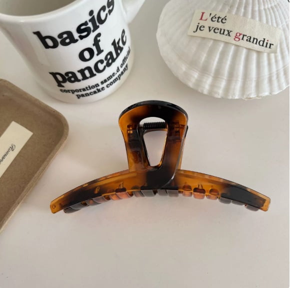 4-Pack Chocolate Acetate Shark Hair Clips - Strong Grip, Elegant Design for Everyday Use
