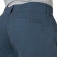 thumbnail image 3 of Short cargo elásticos Wrangler Authentics para hombre, talla 36, 3 of 4