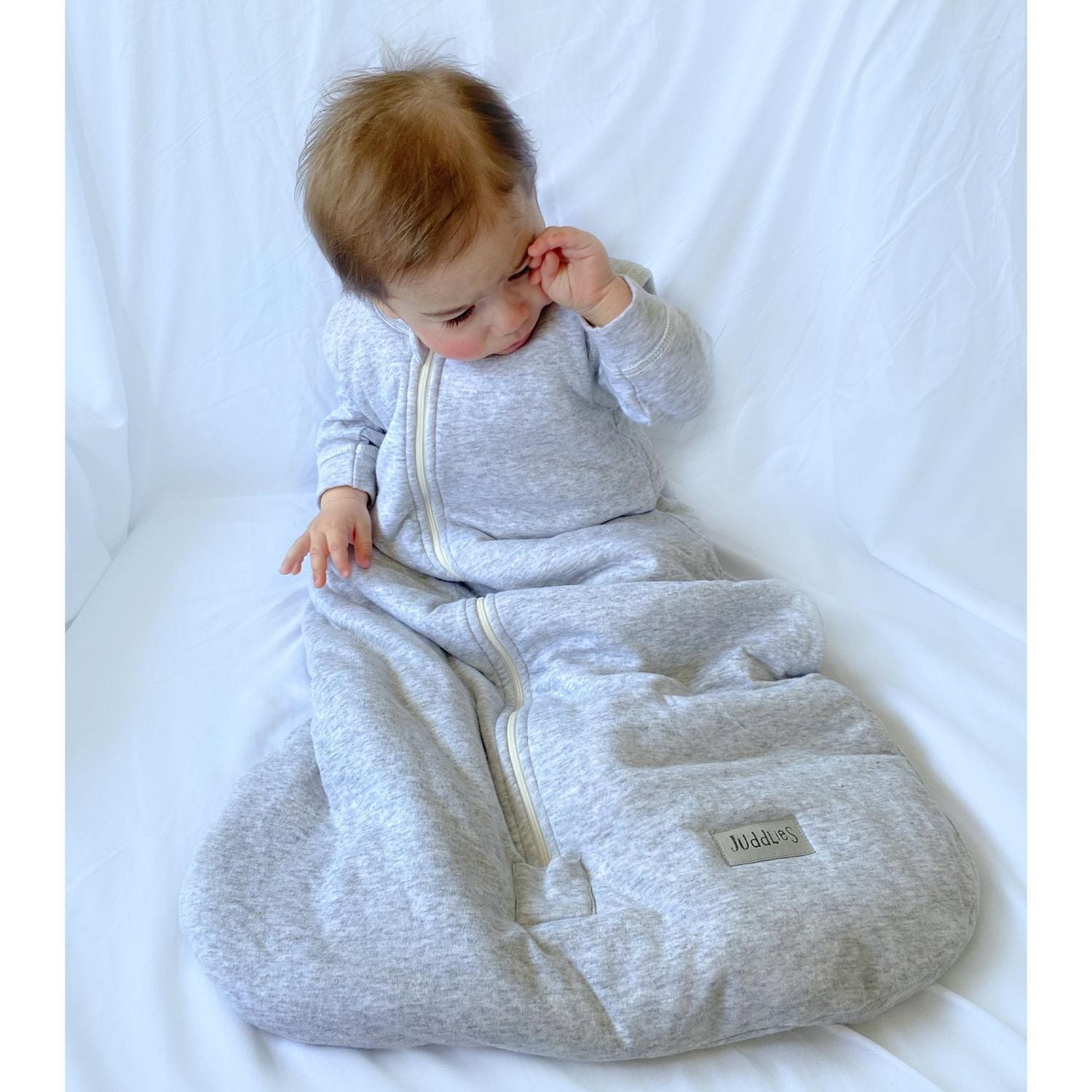 Juddlies Designs - Nouveau-né, Bébé, Tout-petit - Collection Respirez EZE - Sac de nuit en coton - Couverture portable - Fermeture éclair de sécurité à 1 sens - Gris clair moucheté