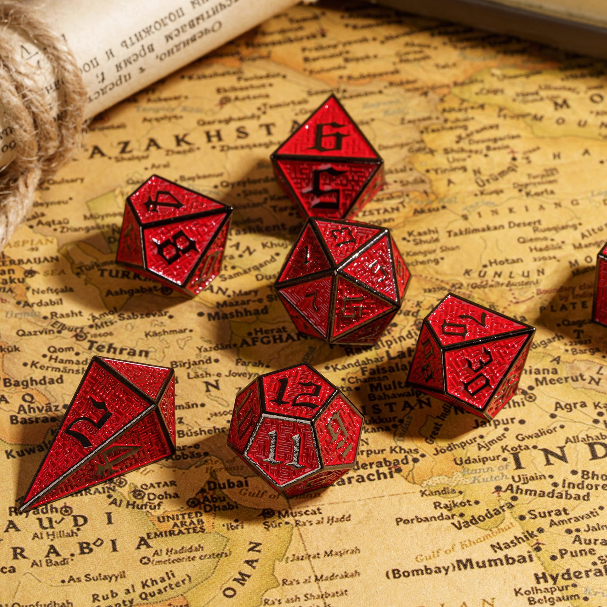 Cusdie 7-Die Metal DND Dice Set, Maze Design Metal Polyhedral D&D Dice Set for DND Dungeons and Dragons TTRPG Role Playing Games