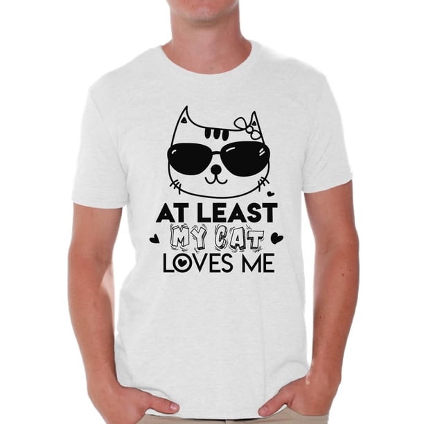 Camiseta "Al menos mi gato me ama", camiseta de San Valentín para hombre, idea de regalo de San Valentín para él, camiseta para amantes de los gatos, linda camiseta de San Valentín con gato, camiseta