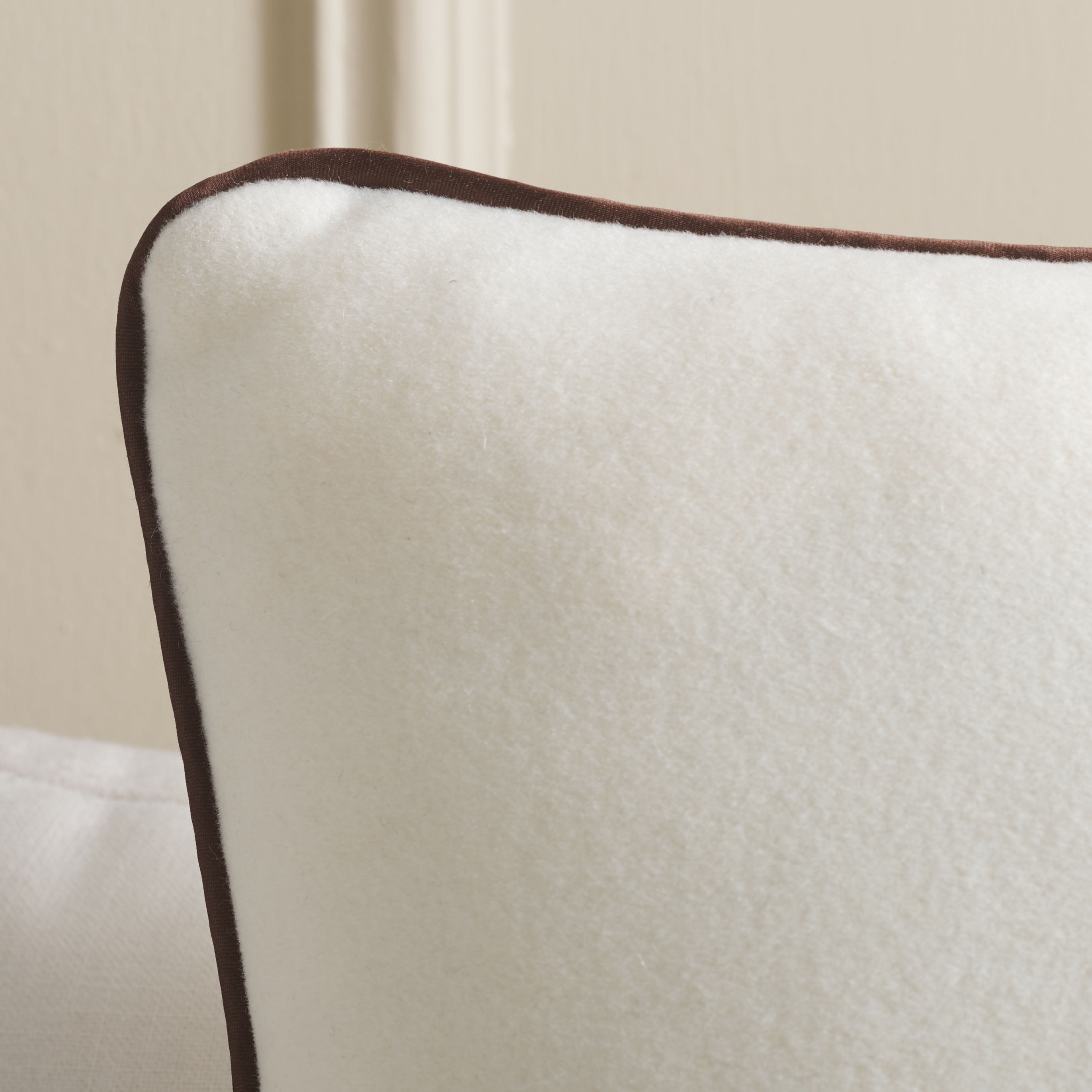 Safavieh Alaia Pillow - Thumbnail 3
