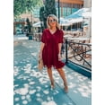 thumbnail image 2 of Vestido corto holgado de verano con mangas cortas y escote en V sexy para mujer, vestido informal con lunares suizos, vestido de talla grande, 2 of 5