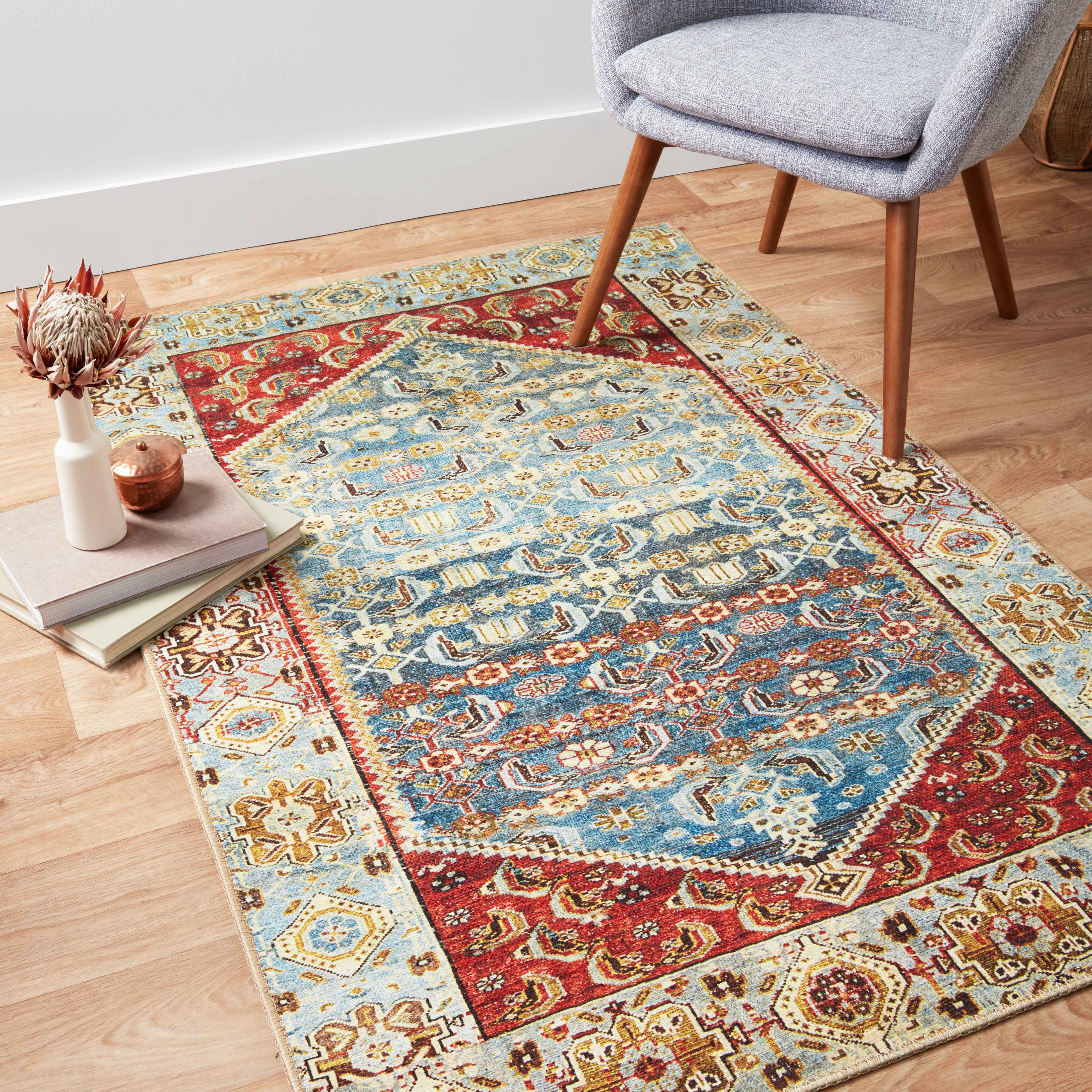 Echo Loom Grand Havana Red / Spa 2'-3" x 3'-9" Accent Rug