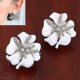 thumbnail image 5 of Pendientes elegantes de Farfi con diseño de estrella de mar y flores con diamantes de imitación para mujer, regalo de moda, color azul, 5 of 5