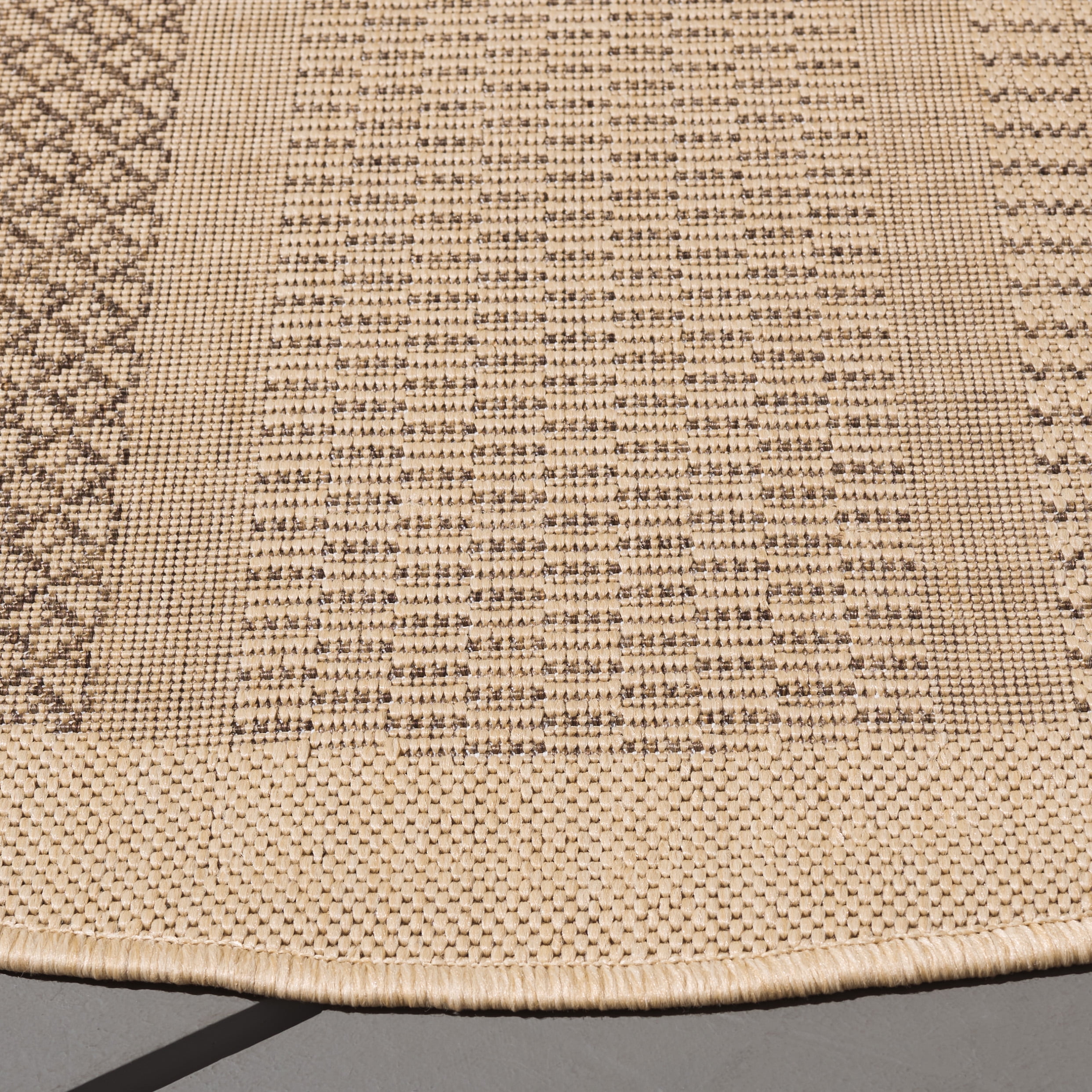 Safavieh Courtyard Eileen Geometric Indoor/Outdoor Area Rug, Natural/Brown, 6'7" x 6'7" Round