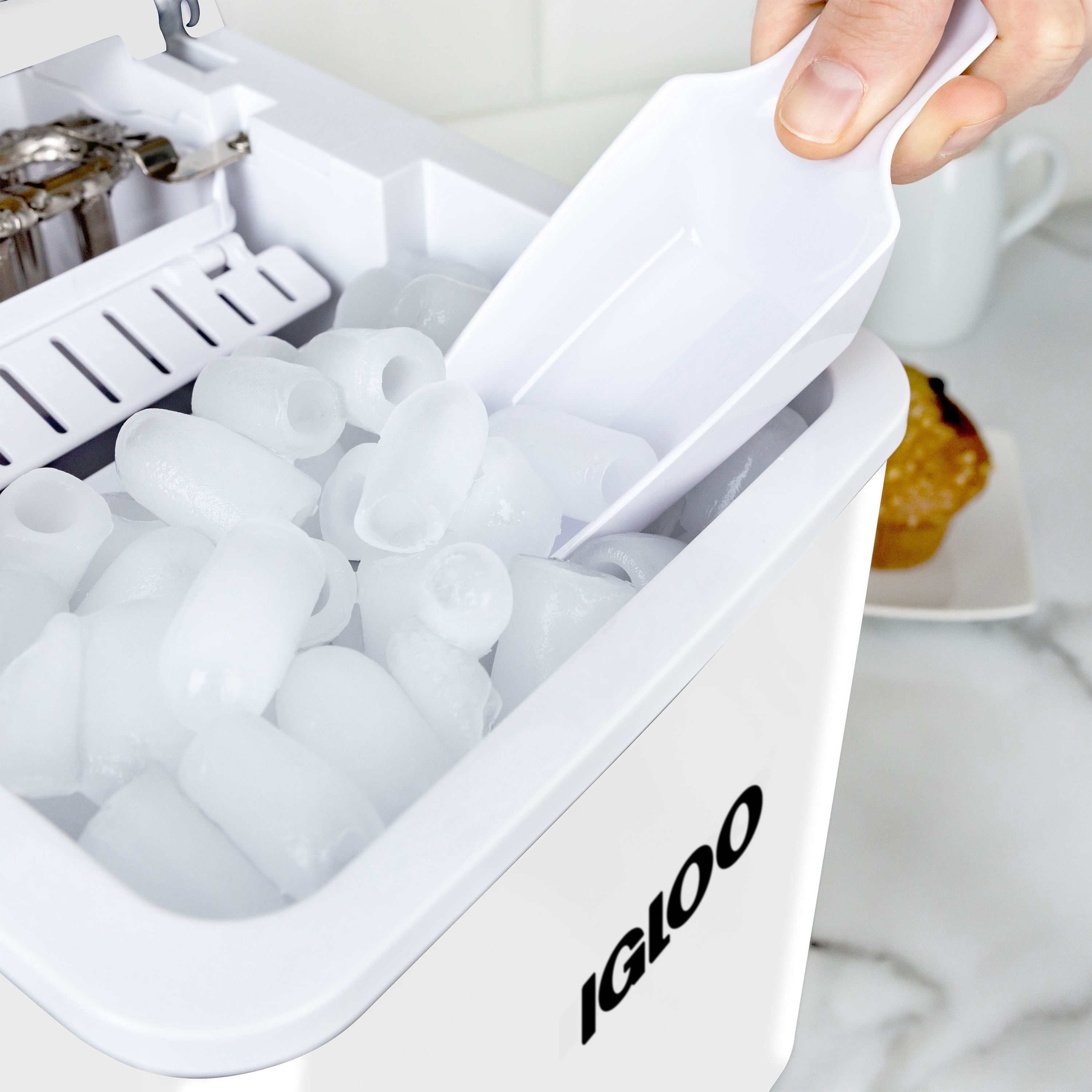 Igloo 26-Pound Automatic Portable Countertop Ice Maker Machine, White