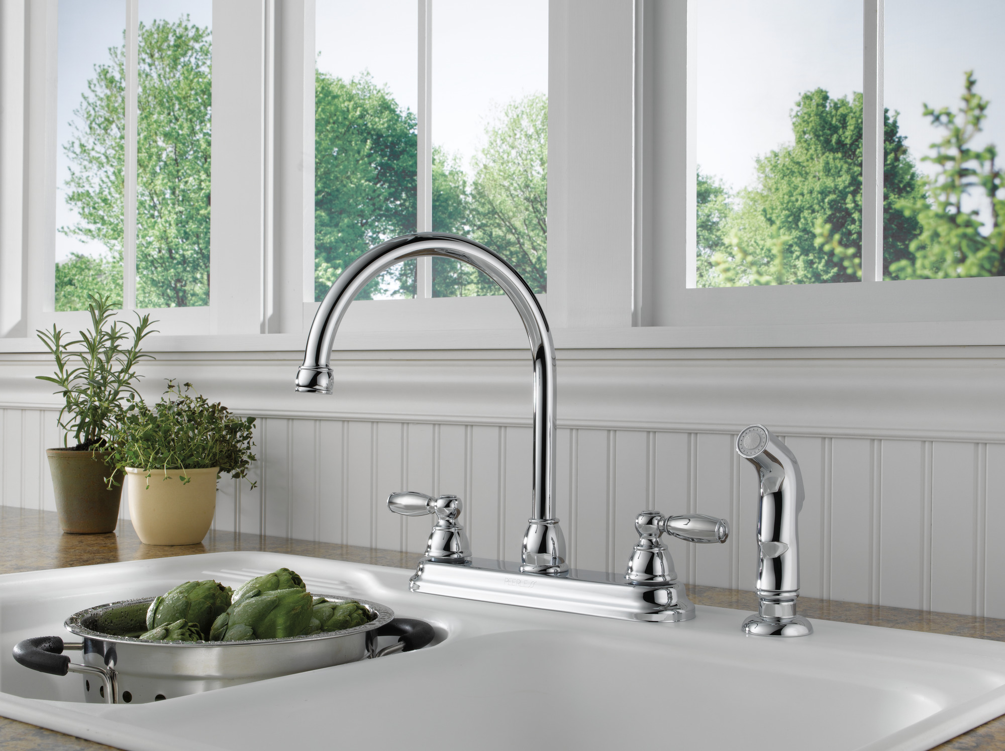 Peerless Claymore Two Handle Kitchen Faucet Chrome photo 3