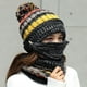 thumbnail image 1 of Gorros de invierno para mujer, gorro tejido con forro polar y orejeras, gorro con pompón, bufanda, conjunto de máscara, gorro cálido suave con calavera holgada oso de fresa Electrónica, 1 of 1