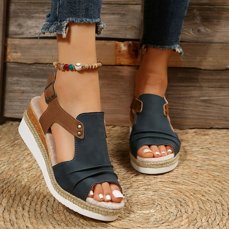 Navy sandals store size 9