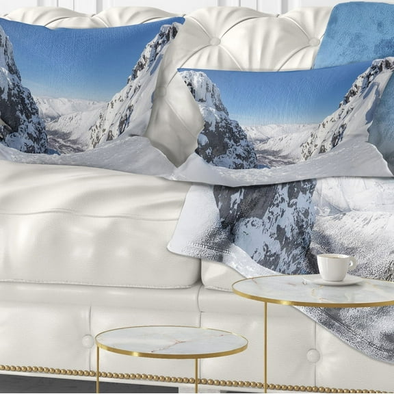 Designart Pass in the Northern Winter Hills - Landscape Printed Throw Pillow - 12x20