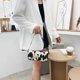thumbnail image 4 of Bolsa Bolso de mujer de PU con estampado de vaca, bolso de hombro con cadena acrílica para axilas (beige) Tmvgtek Para estrenar, 4 of 9