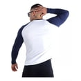 thumbnail image 2 of Playera Deportiva Ranglan De Hombre Manga Larga Fenix Fit, 2 of 3