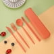 thumbnail image 4 of Juego de 4 utensilios reutilizables con estuche, juego de cubiertos de paja de trigo portátil, palillos, cuchillo, cuchara, tenedor, utensilios de viaje, 4 of 5