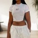 thumbnail image 5 of Cami Top Camiseta de tirantes para mujer con cuello redondo, estampado de letras, ombligo expuesto, atuendo diario (blanco S) Cgtredaw Para estrenar, 5 of 6
