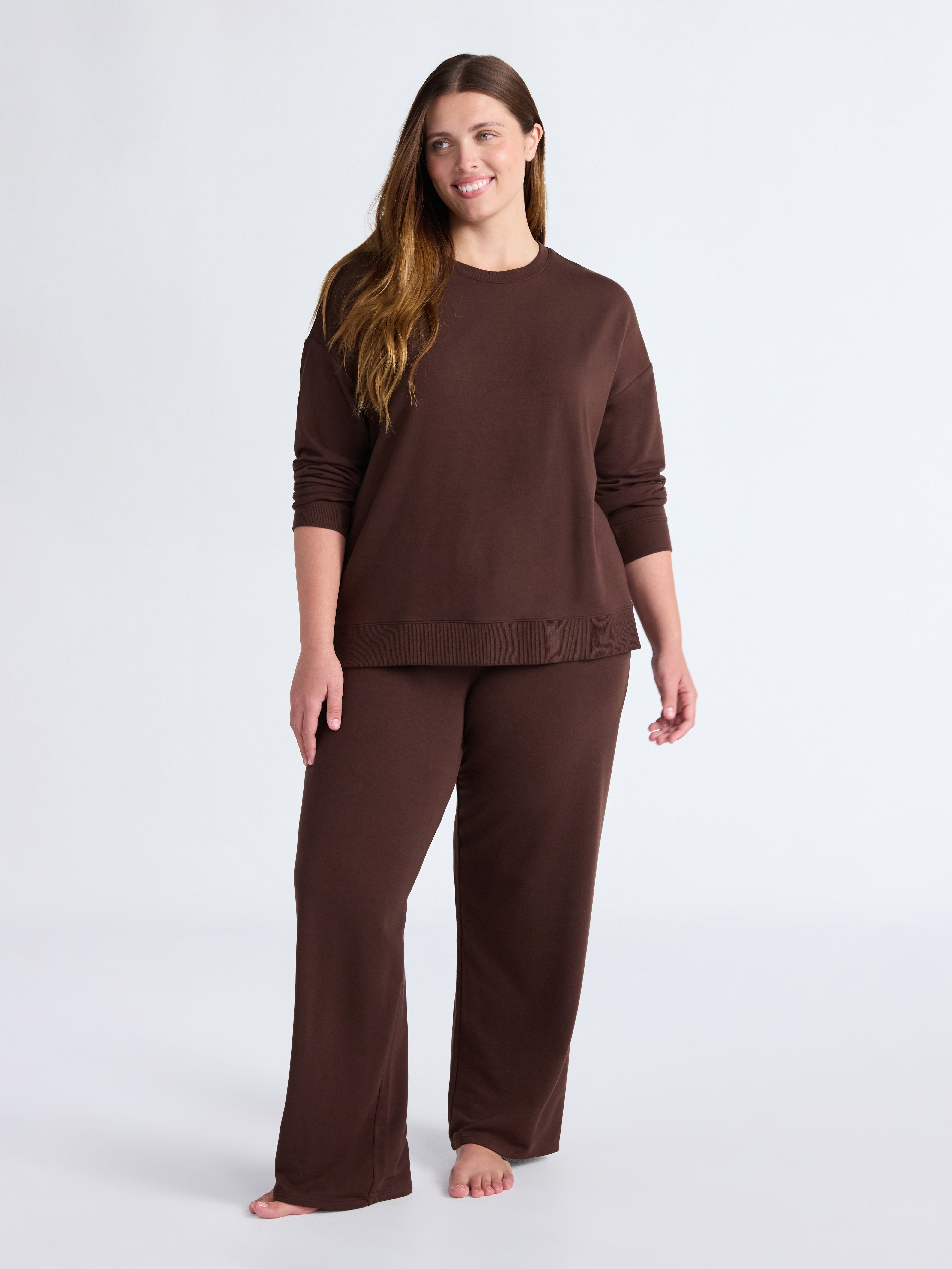 Joyspun Women's Fleece Long Sleeve Top and Straight Leg Pants Lounge Set, 2-Piece, Sizes XS-3X