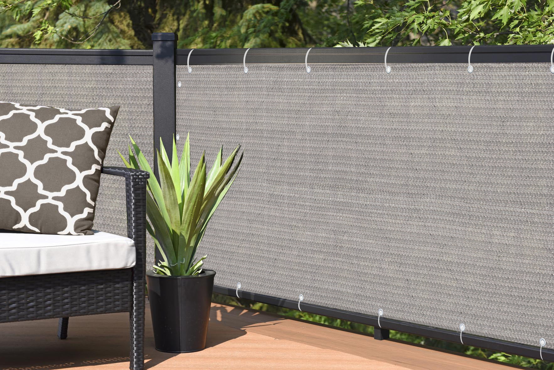 Amogo Balcony Privacy Screen Fence Mesh for Patio Balcony Windscreen Sun Shade 