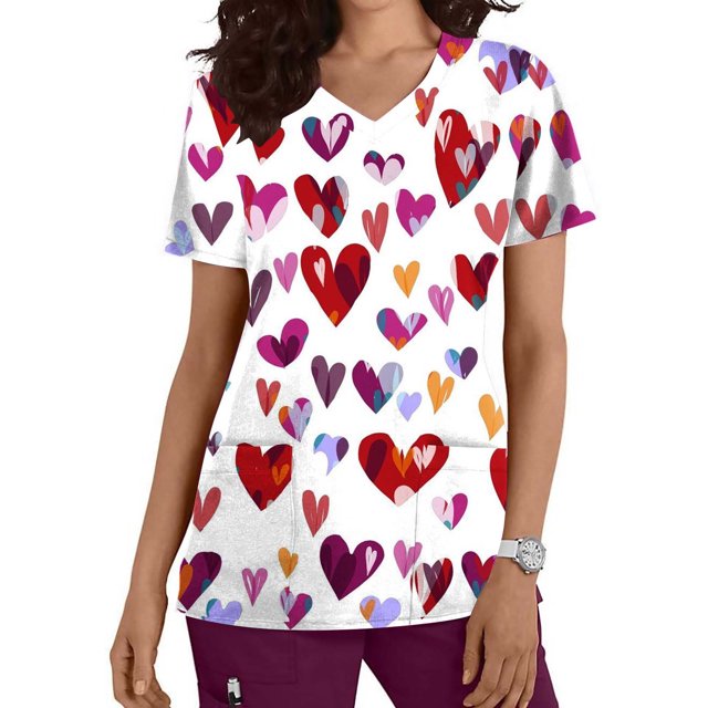 TIMIFIS Hauts de Sarrau pour Femmes Saint-Valentin Manches Courtes Col en V Hauts Uniforme Saint-Valentin Imprimé Poches Blouse Soins Infirmiers avec Poches-Rose Vif Imprimé