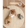 thumbnail image 4 of Colchoneta de gimnasio Baby Play Blissful Diary, color beige arenoso, con 6 juguetes, 4 of 8