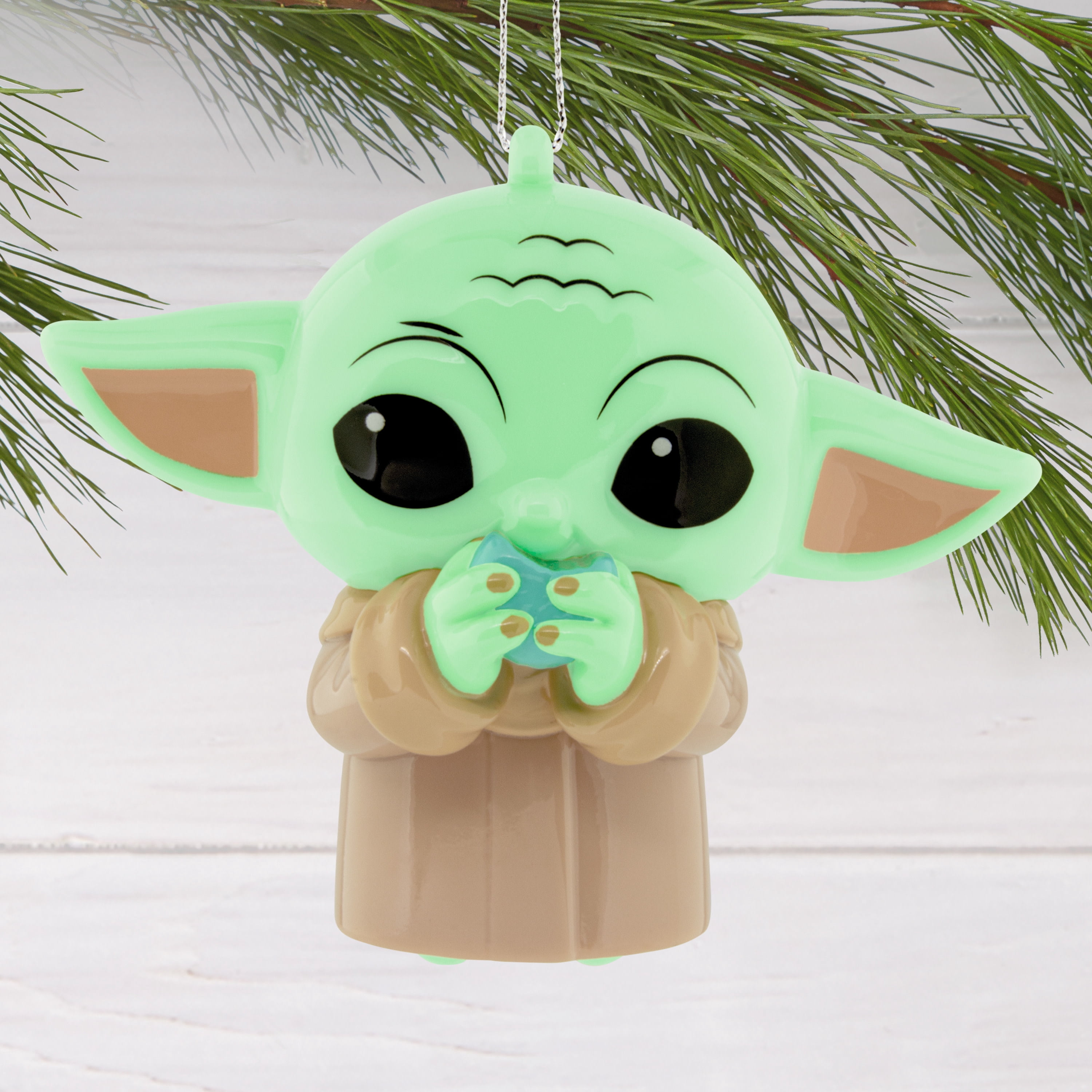 Hallmark Christmas Ornament (Star Wars:The Mndlrn Grogu, Shttrprf), 1 Count