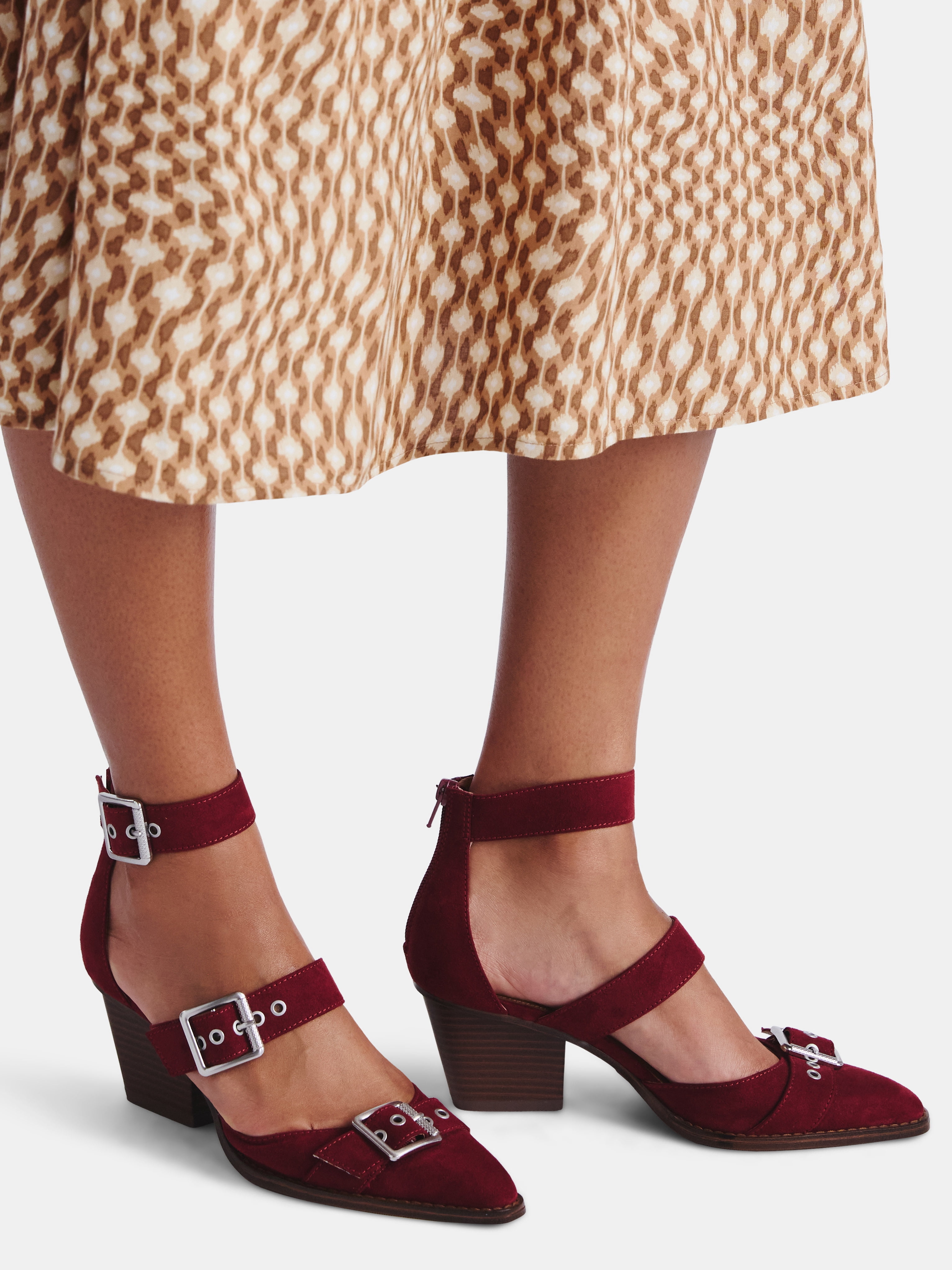 Time and Tru Women's Strappy Western Block Heel Shoes
