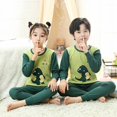 thumbnail image 1 of Conjunto de pijama de manga larga para niño y niña, ropa de dormir de algodón para niño, pijama de Navidad de dibujos animados de gato para niño de 4, 6, 8 y 9 años, Invierno, 1 of 4