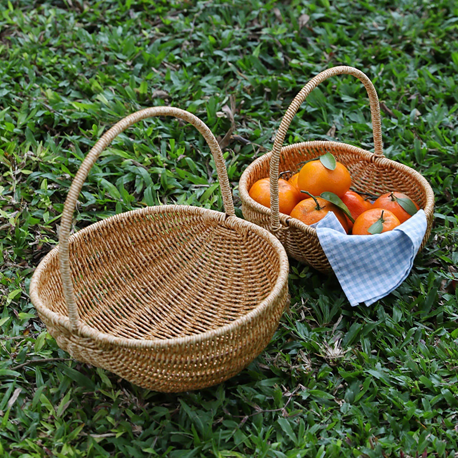 TXYRDXK Rattan Picnic Basket with Handle, Wicker Woven Storage Basket for Fruits, Vegetables, Snacks, Home Decor, Outdoor Use (11.61x9.25x11.42inch)