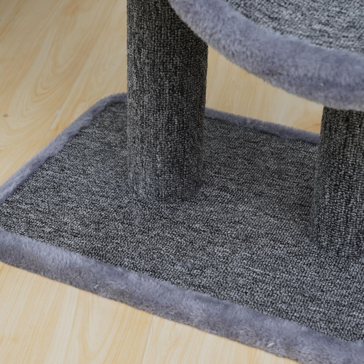 Catry Grimbit Small Minimalistic Carpet Cat Tree