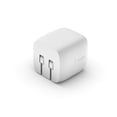 thumbnail image 2 of Cargador GaN USB-C de 30 W con cable USB-C de 1M Belkin, 2 of 4