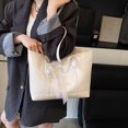 thumbnail image 2 of Versión coreana de bolso de mano de gran capacidad para mujer, nueva moda 2025, versátil, de un solo hombro, bolso de mano informal para el trabajo y los desplazamientos., 2 of 5