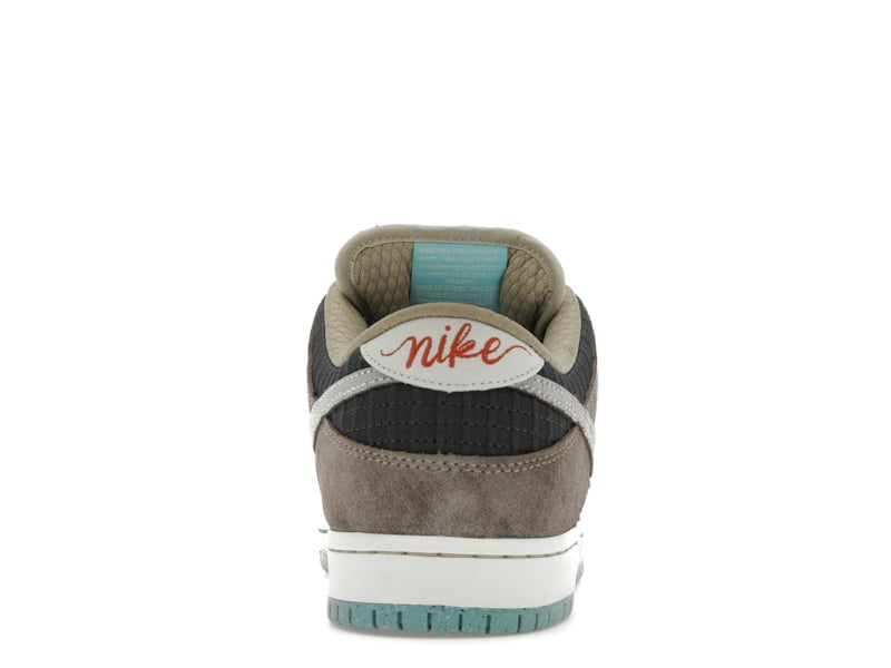 Nike Men's SB Dunk Low Big Money Savings Skateboarding Shoes, from StockX