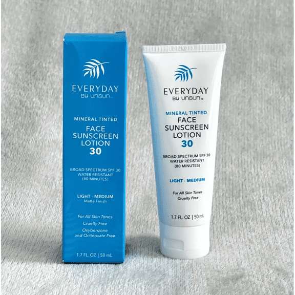 Everyday by UNSUN Mineral Tinted Face Sunscreen Lotion, Light to Medium 1.7 fl oz