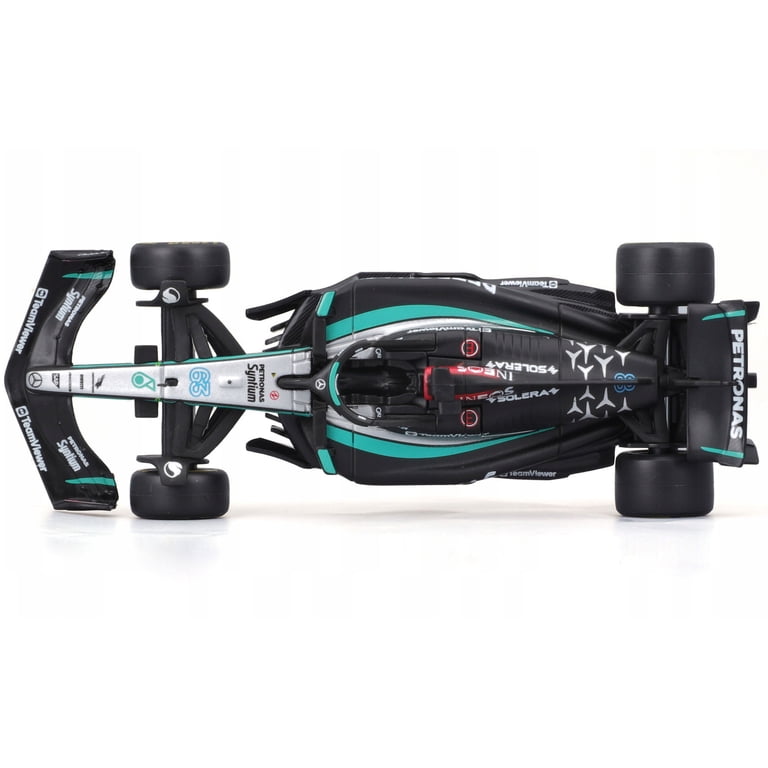Mercedes-AMG F1 W15 E Performance #63 