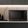 thumbnail image 4 of Horno de Microondas Panasonic modelo NN-SU64MBRUH color Negro, 36L, diseño minimalista, 10 Niveles de potencia con 1,100W, 7 Menús de cocción automática, 4 of 4