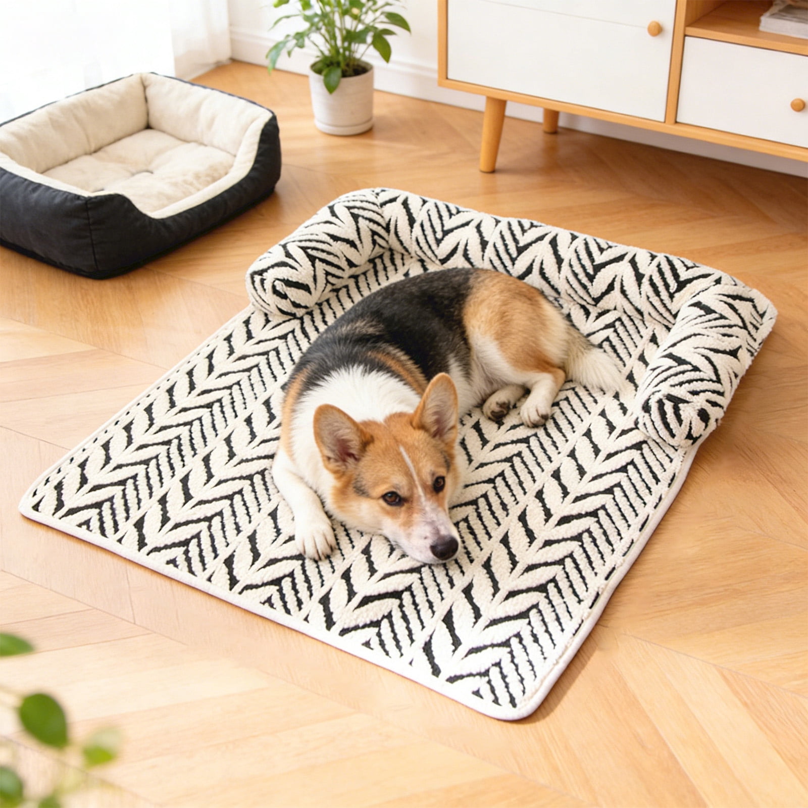 Non-Slip Plush Pet Sofa Mat – Soft Chevron Pattern Dog Bed Cushion for Furniture Protection,Washable Pet Floor Pad for Cats and Dogs