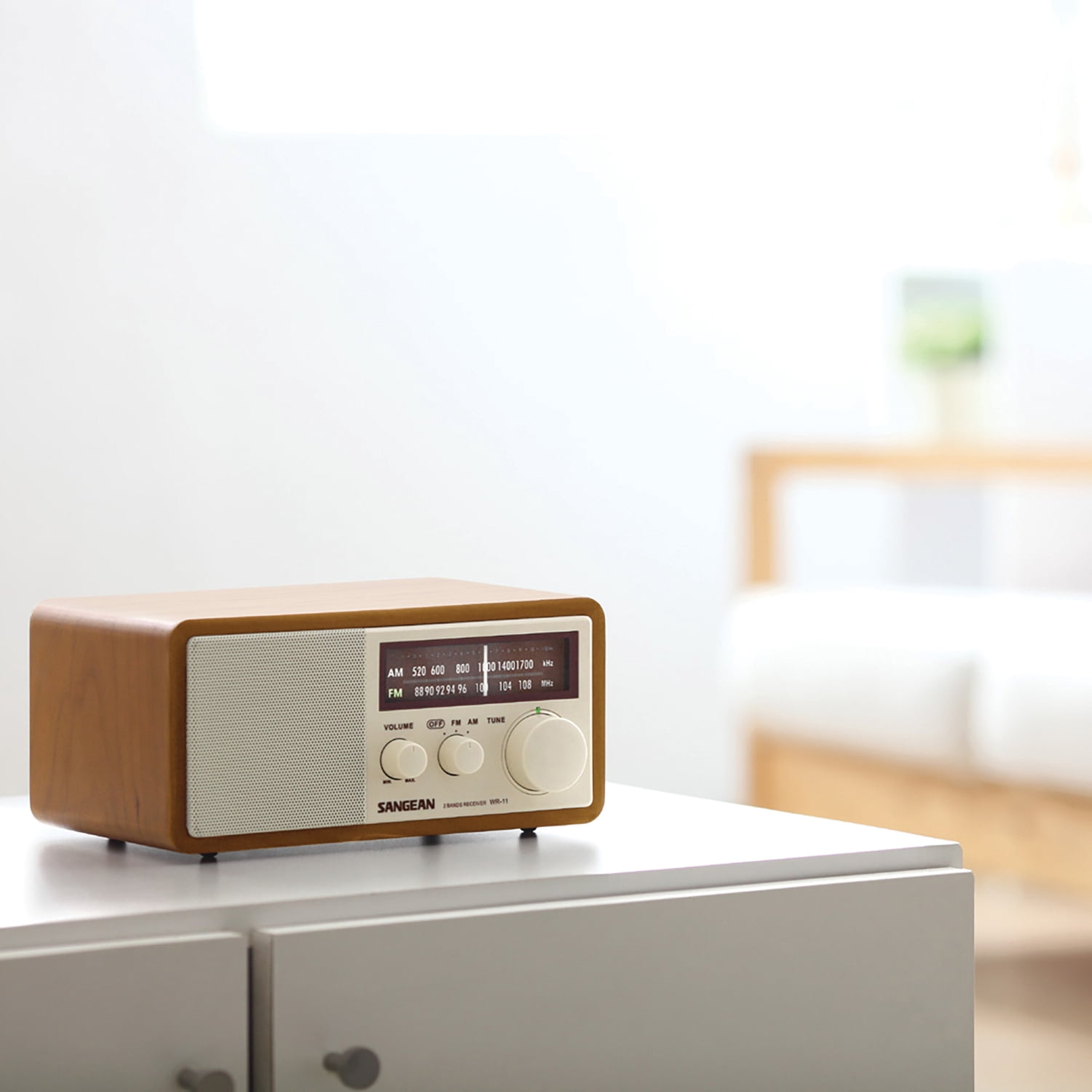 Sangean Hi-Fi Tabletop Retro Wooden Cabinet AM/FM Analog Radio Receiver, WR-11PT