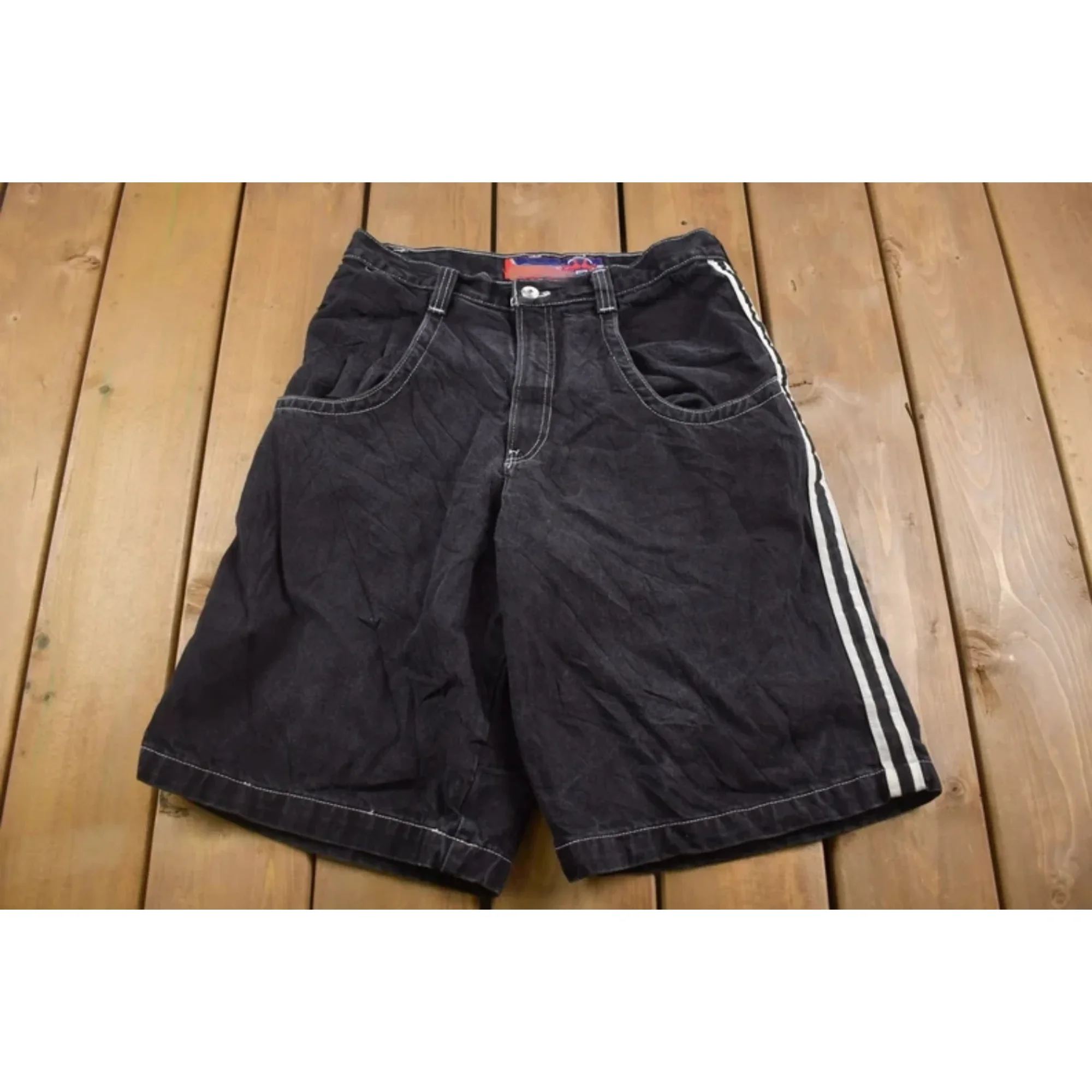 JNCO JEANS ブラック ショートパンツ Hip Hop Vintage JNCO Number 7 Dice Graphic Embroidered Jeans