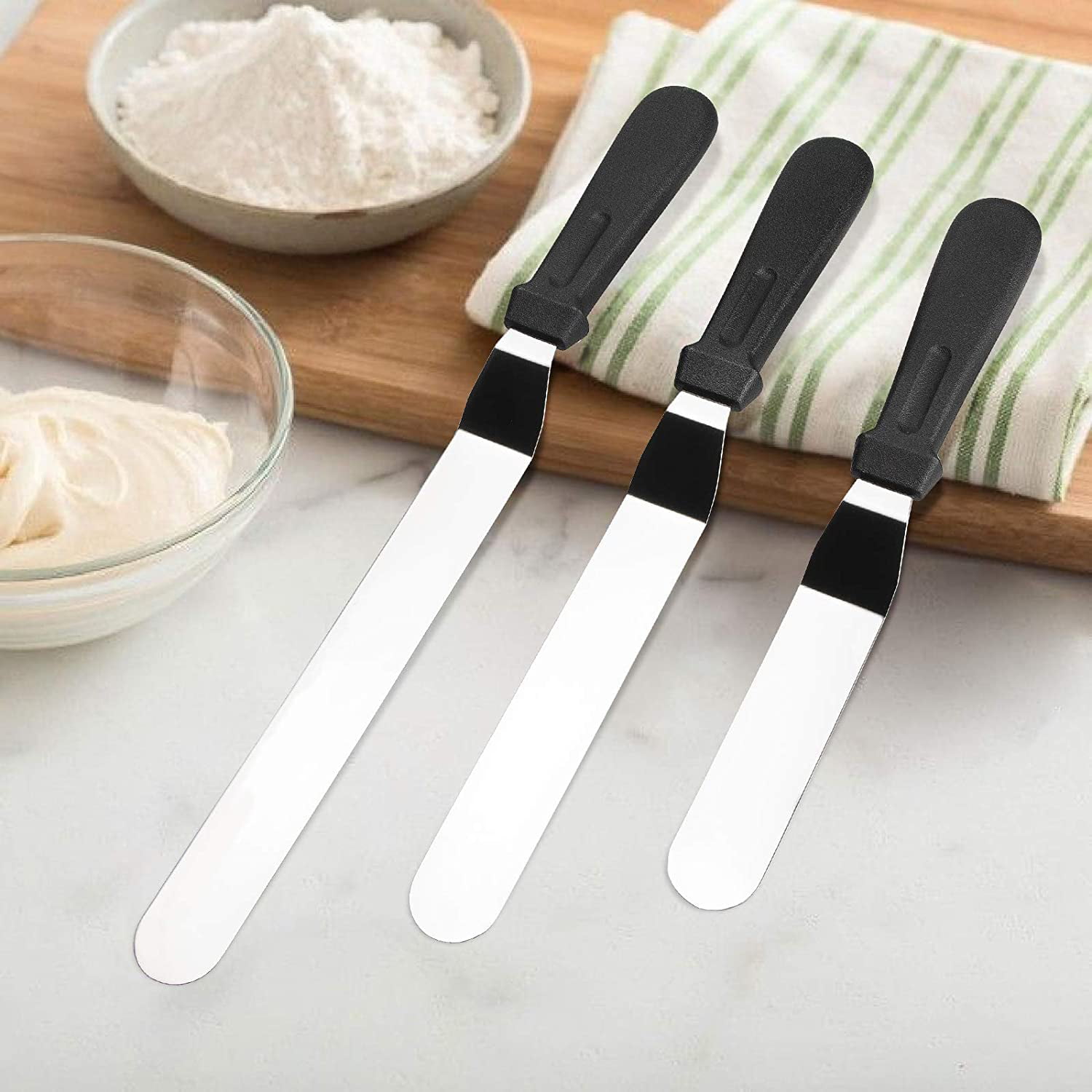  PUCKWAY Angled Icing Spatula, Stainless Steel Offset Spatula,  Cake Spatula Set of 2 Black 6, 8 inch Blade: Home & Kitchen