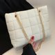 thumbnail image 2 of Bolso de cadena a la moda para mujer bolso de hombro acolchado bolso de viaje diario para mujer de Color sólido, 2 of 8