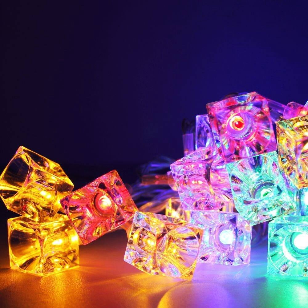 Battery Operated Ice Cube LED Christmas String Lights-Multi Color String Light, 2 Work Modes Battery Box, 7.3ft Length 20 Cubes