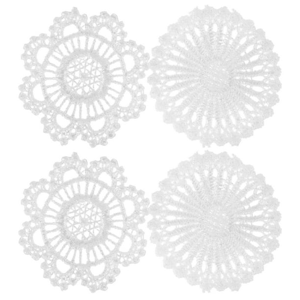 4 manteles individuales en miniatura para casa de muñecas, pequeños manteles de mesa blancos de encaje calado, adornos para muebles de microescenas para decoración de cocina de casa de muñecas DIY