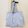 thumbnail image 5 of Bolso de mano para mujer, novedad de primavera y verano de 2024, bolso de hombro de gran capacidad, bolso con letras a rayas, bolsos universitarios, bolsos de compras para mujer, 5 of 5
