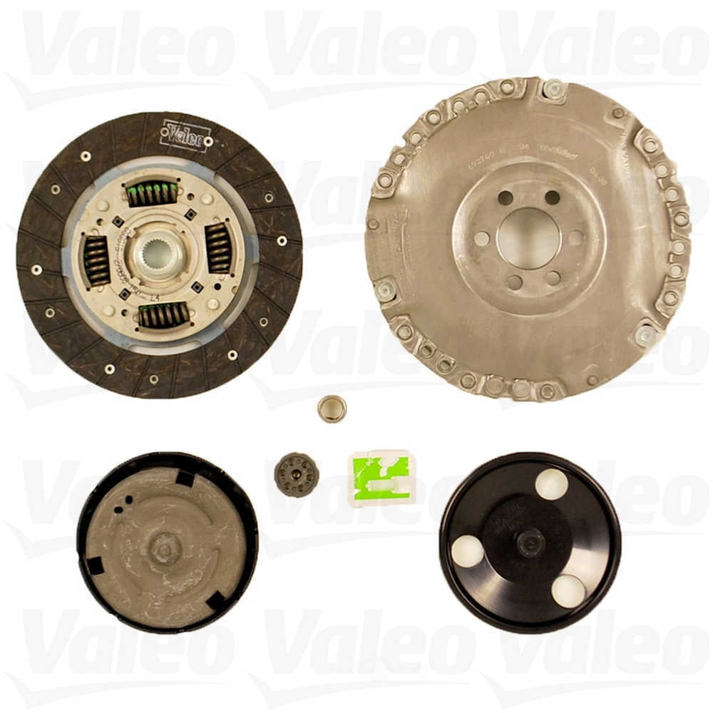 Valeo 52105601 1990-1994 Volkswagen Golf 2.0L Clutch Kit