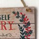 thumbnail image 4 of CHAO Letreros Letrero de madera para puerta y pared Have Yourself A Merry Little Christmas Decoración navideña colgante 20 x 10 x 0,25 cm, 4 of 5