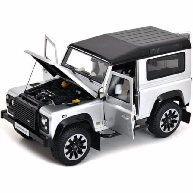 LCD MODELS 1/18 Defender 90 Works V8 70e Édition 2018 LCD18007-Si