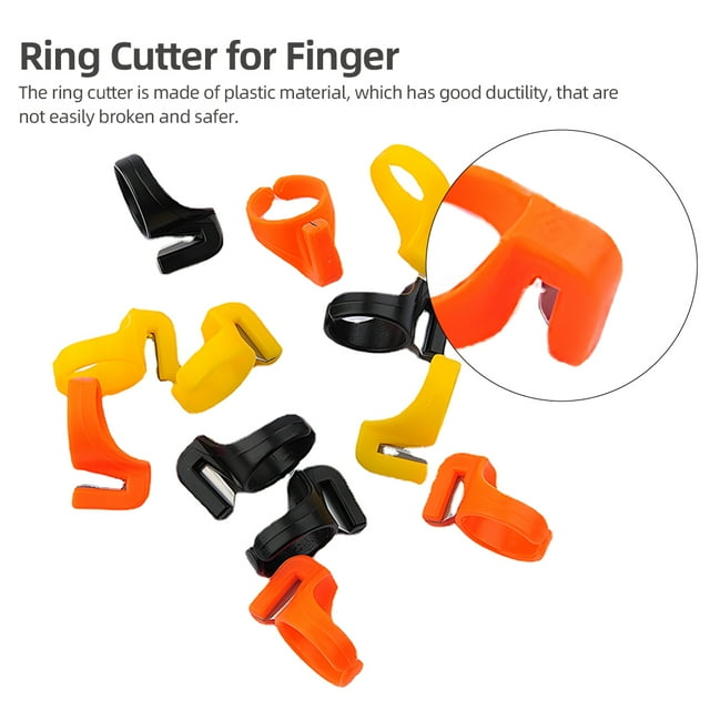 12 Pieces Finger Knife Ring Plastic Embroidery Quilting Thread Cutter Thimble Sewing Accessories Handcraft DIY Tool with Blade for Cutting Yarn / Fishing Line / Weaving - Random
