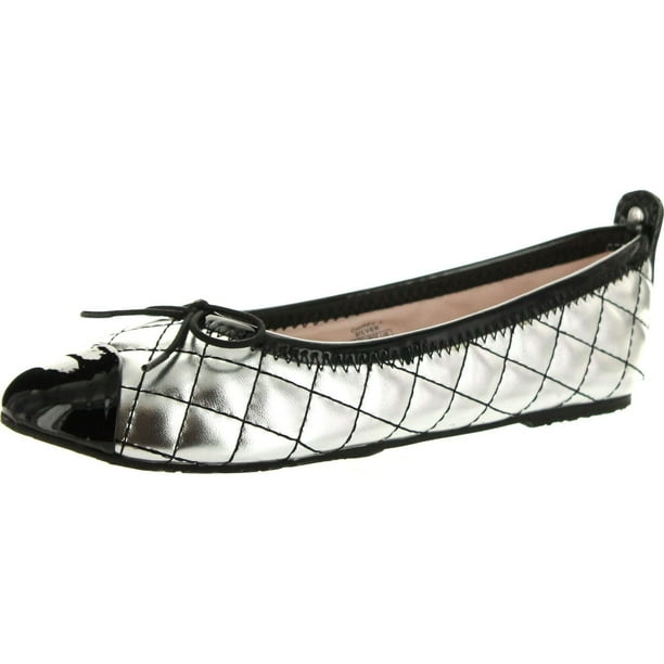 stuart weitzman quilted ballet flats