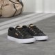 thumbnail image 2 of Zapatilla GUESS Loven para mujer negra 978, 11, 2 of 2