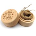 thumbnail image 1 of Caja de madera rústica para anillos de boda, grabada, redonda, para guardar anillos de compromiso y exhibir en ceremonias de propuesta., 1 of 3
