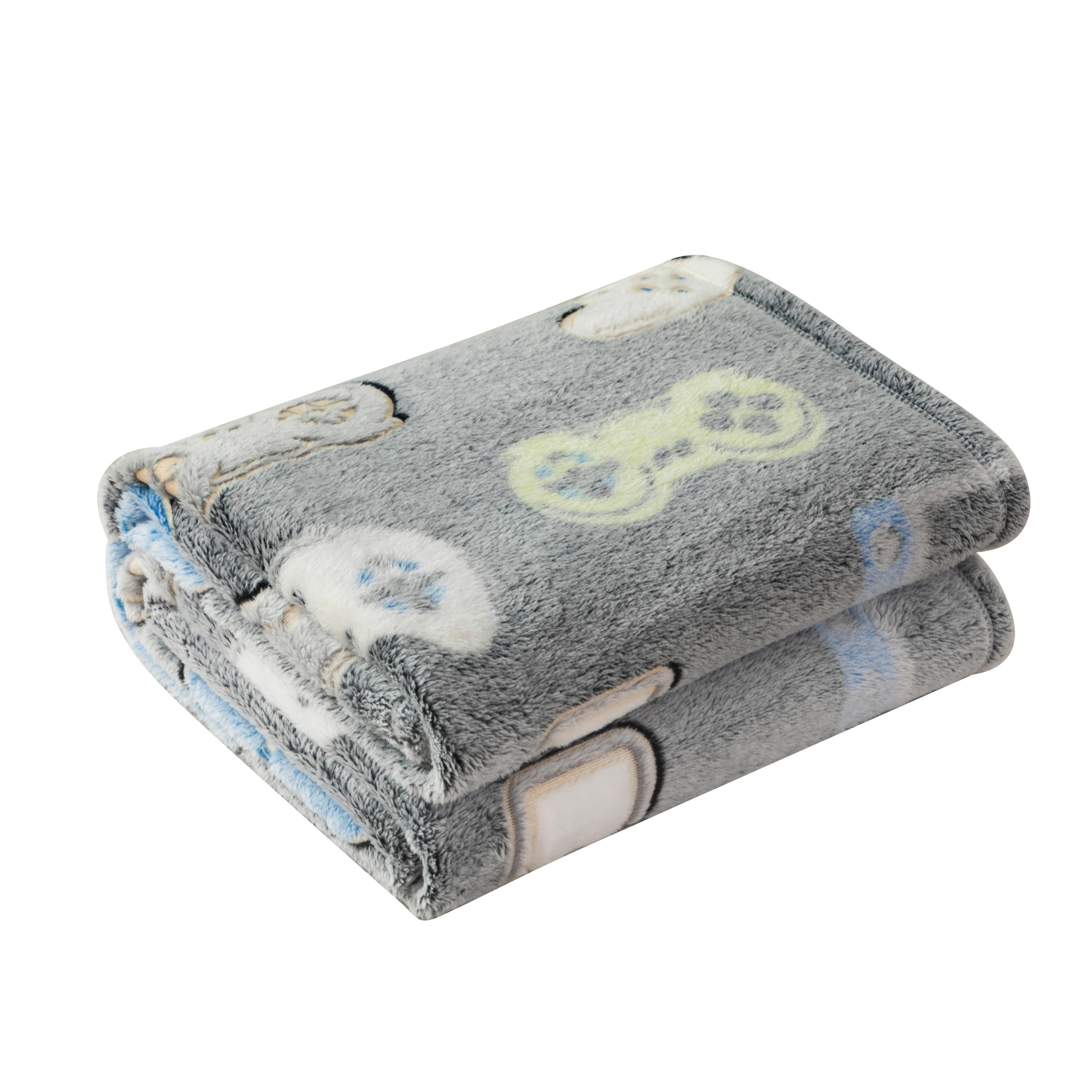 Your Zone Gray Gamer Polyester Velvet Plush Glow in the Dark XL Oversized Throw Blanket, 50 X72 inches, Kids